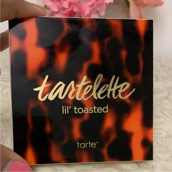 Tarte Tartelette LIL TOASTED Eyeshadow
Palette - 9 Warm Shades - Picture 2 of 6